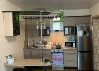 Продажа 1-ком. квартиры, 32.3 м2, Артём, улица Героев Краснодона, 1