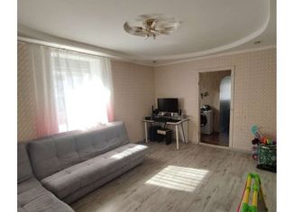 Продаю 2-комнатную квартиру, 42.2 м2, Лениногорск, проспект Шашина, 64