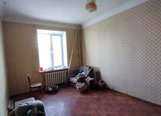 Продается 1-ком. квартира, 38 м2, поселок городского типа Уруссу, улица Тукая, 23