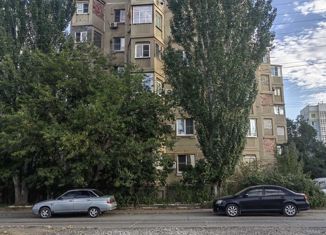 Продам трехкомнатную квартиру, 60.5 м2, Астраханская область, Бульварная улица, 9