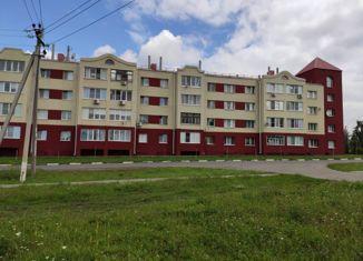 Продам 3-ком. квартиру, 75.7 м2, поселок городского типа Красная Яруга, Центральная улица, 87