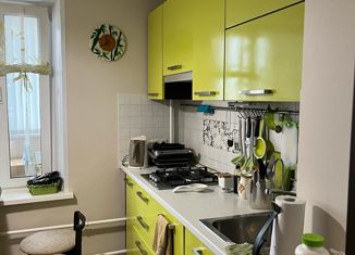 Продам 3-ком. квартиру, 63.4 м2, Москва, Домодедовская улица, 24к1, Домодедовская улица