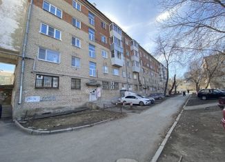 Продажа 3-комнатной квартиры, 44 м2, Екатеринбург, улица Баумана, 47, улица Баумана