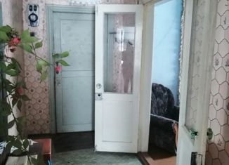 Продается двухкомнатная квартира, 40.3 м2, Алапаевск, улица Горняков, 4