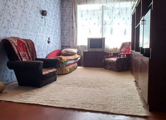 Продам двухкомнатную квартиру, 45.6 м2, Рославль, 15-й микрорайон, 22
