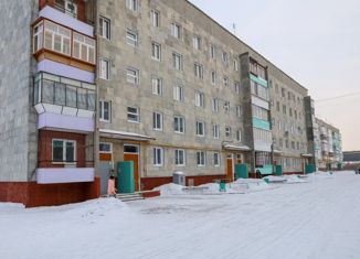 Продается 3-комнатная квартира, 86 м2, город Верхний Уфалей, улица Чекасина, 8