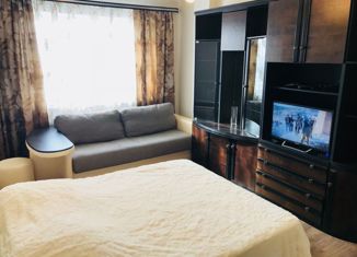 Сдам 1-ком. квартиру, 34 м2, Ставрополь, улица Мира, 331, микрорайон №2