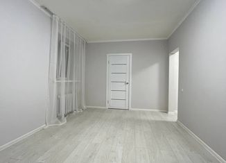 Продается двухкомнатная квартира, 47 м2, Москва, улица Ватутина, 10, улица Ватутина