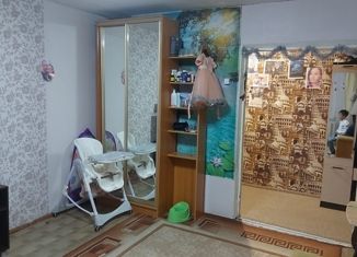 Продаю трехкомнатную квартиру, 64.6 м2, поселок городского типа Палана, улица Поротова, 15А