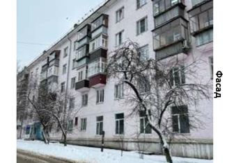 Сдам 2-ком. квартиру, 57 м2, Курск, улица Ватутина, 14