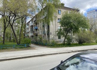 Продам 2-ком. квартиру, 42.6 м2, Екатеринбург, Хрустальная улица, 47