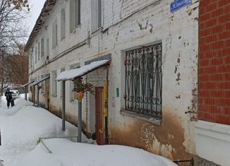 3-ком. квартира на продажу, 49.8 м2, Оса, улица Максима Горького, 62