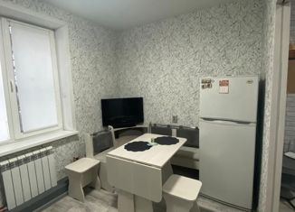 Продажа 1-комнатной квартиры, 38 м2, Находка, улица Гагарина, 9