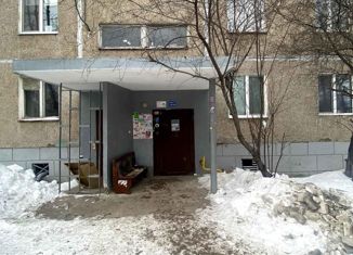 Продается 2-комнатная квартира, 45.5 м2, Уфа, Комсомольская улица, 142