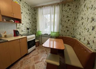 Продаю 2-комнатную квартиру, 46.3 м2, поселок Малая Топка, Ключевая улица, 45