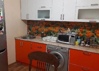 Четырехкомнатная квартира на продажу, 80 м2, Элиста, 2-й микрорайон, 13, 2-й микрорайон