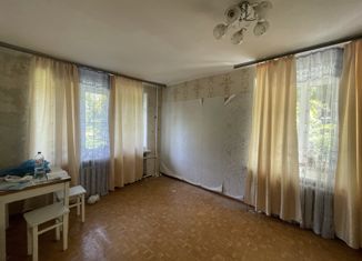 Продажа 1-ком. квартиры, 33 м2, Заречный, Братская улица, 21