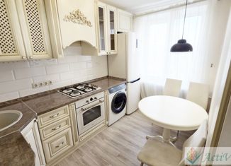 Продается 2-ком. квартира, 38 м2, Москва, Профсоюзная улица, 44к6, район Черёмушки