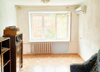 Продажа 3-ком. квартиры, 60 м2, Энгельс, 2-й микрорайон, 28