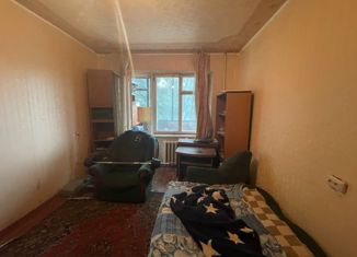 Продам 2-ком. квартиру, 47 м2, Курск, проспект Кулакова, 3, Сеймский округ