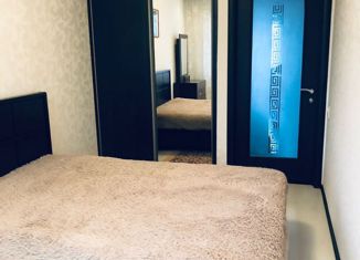 Трехкомнатная квартира на продажу, 57.8 м2, Курган, улица Карла Маркса, 111А