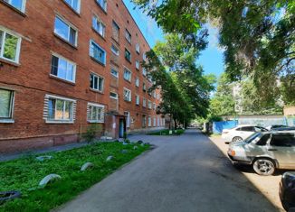 Продам комнату, 12.5 м2, Омск, улица Бородина, 44Б, Советский округ