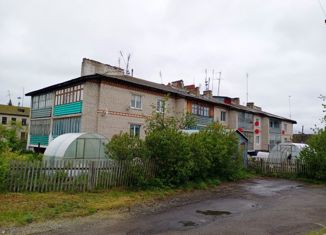 Продаю 1-ком. квартиру, 42.2 м2, поселок Сосновый Бор, улица Иванова, 2А