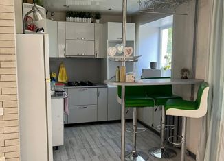 Продажа двухкомнатной квартиры, 45 м2, Еврейская АО, улица Калинина, 51