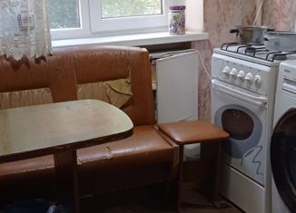 Продается 1-ком. квартира, 30 м2, Армавир, Новороссийская улица, 88