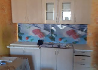 Продаю комнату, 18 м2, Аксай, улица Дружбы, 19