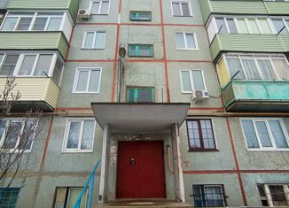 Продаю 2-комнатную квартиру, 44 м2, Камышин, 4-й микрорайон, 31А