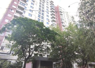 Продаю 2-ком. квартиру, 54 м2, Москва, улица Рогова, 14к1, улица Рогова