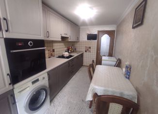 Продается 2-ком. квартира, 48 м2, поселок городского типа Горячеводский, переулок Малиновского, 1А