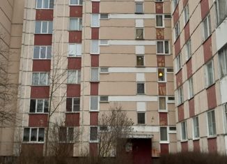 Продам 1-ком. квартиру, 40 м2, Сестрорецк, улица Токарева, 3