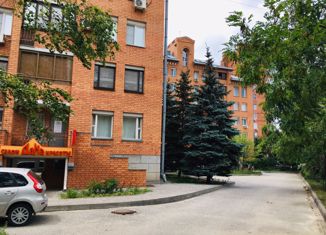 Продается пятикомнатная квартира, 148 м2, Волгоград, Ангарская улица, 71А, Дзержинский район