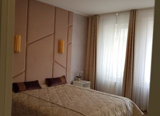 Продается 3-ком. квартира, 76 м2, Санкт-Петербург, улица Бадаева, 8к3, улица Бадаева