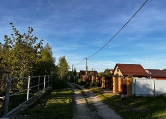 Продается земельный участок, 13 сот., деревня Нова