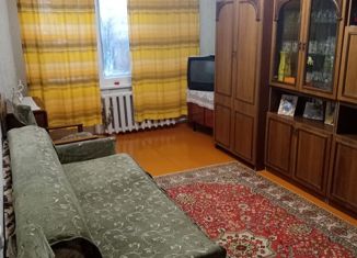 Продается 3-ком. квартира, 58 м2, рабочий посёлок Новый Рогачик, Озёрная улица, 52