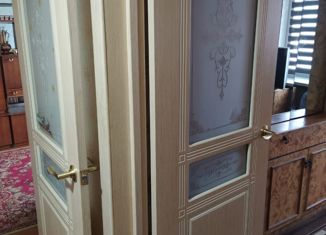 Продам 2-ком. квартиру, 40 м2, Канск, улица Парижской Коммуны, 65