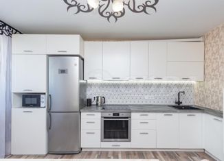 3-комнатная квартира на продажу, 90 м2, Тюмень, Широтная улица, 172к1, ЖК Юбилейный