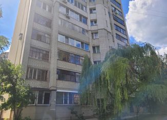 Продам 3-ком. квартиру, 79 м2, Саратов, Деловая улица, 26А