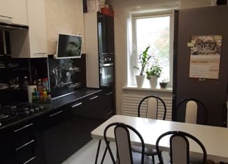 Продам 2-комнатную квартиру, 49.7 м2, Ижевск, Первомайская улица, 60, жилой район Аэропорт