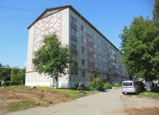 Продаю 2-ком. квартиру, 49.5 м2, Козьмодемьянск, 2-й микрорайон, 29