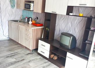 Продам комнату, 65 м2, Кыштым, улица Челюскинцев, 55А