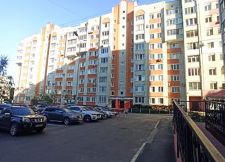 Трехкомнатная квартира на продажу, 94.2 м2, Брянск, улица Димитрова, 58, Володарский район