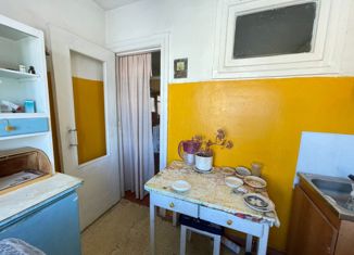 Продажа 2-ком. квартиры, 46 м2, Кольчугино, улица Ленина, 5