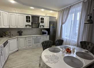 3-комнатная квартира на продажу, 107 м2, Брянск, улица Дуки, 47