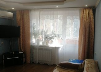 Продается 2-комнатная квартира, 49.8 м2, Ярославль, улица Нефтяников, 25, район Нефтестрой
