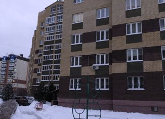Продажа 1-комнатной квартиры, 50 м2, Чувашия, улица Спортсмена Валериана Соколова, 6к1