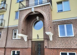 Продам однокомнатную квартиру, 32 м2, поселок Малое Исаково, Калининградская улица, 12